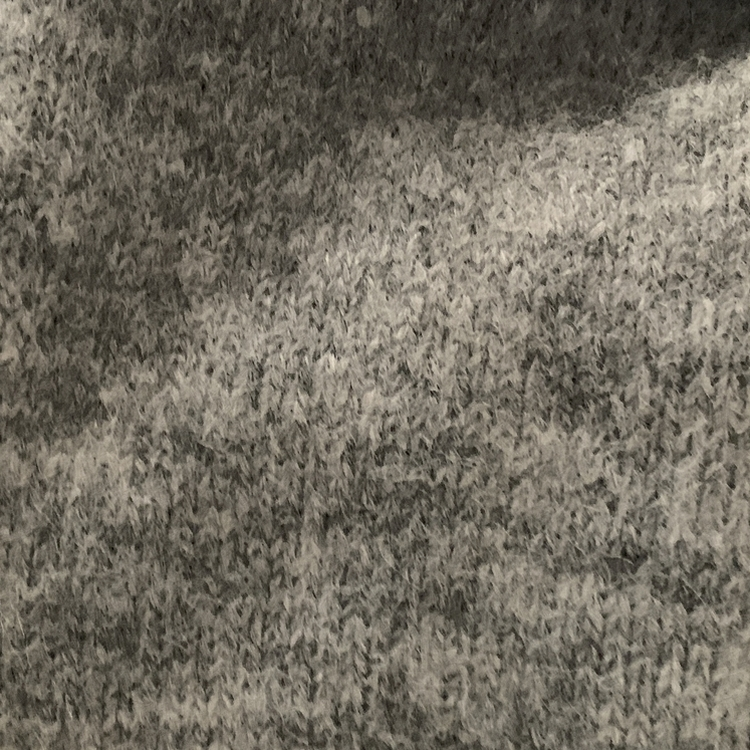 브론 레이어드 버튼 배색 카라 셔츠 브이넥 루즈핏 니트