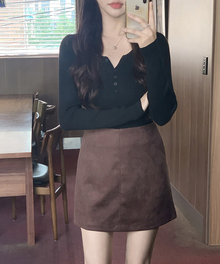 베니 골지 버튼 슬림 니트