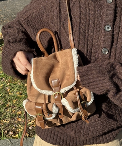 スエードボアバックパック DEEP BEIGE