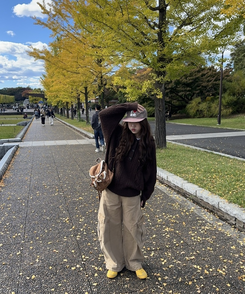 スエードボアバックパック DEEP BEIGE