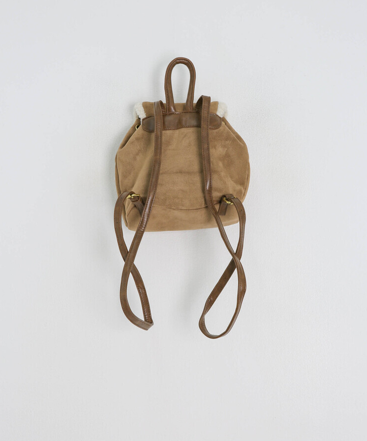 スエードボアバックパック