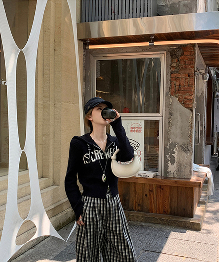 ☆ Stone  ☆ ニット ジップアップ ジャンパー ラインストーンニットフードジップアップ｜ジャンパー｜韓国