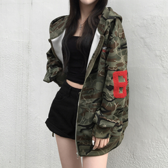 69レタリングミリタリーフードジップアップ KHAKI