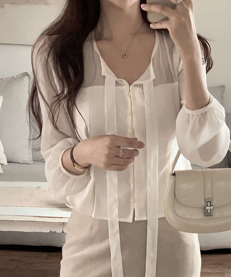 シフォンブラウス IVORY