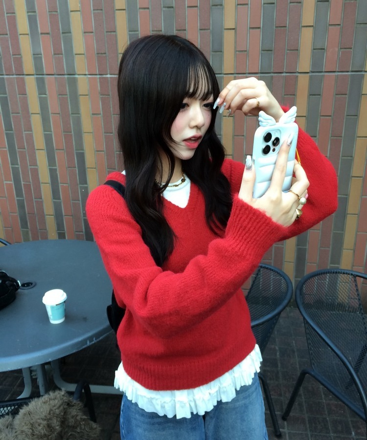 Vネックメランジニット RED