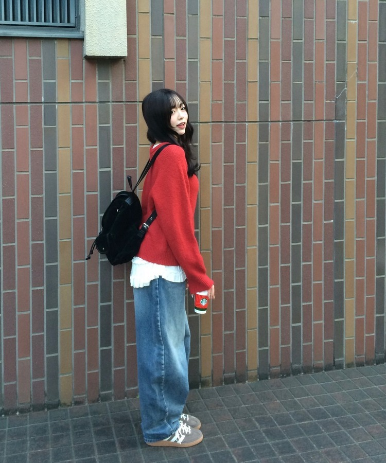 Vネックメランジニット RED