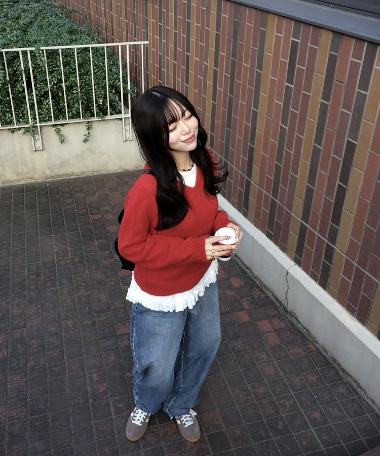 Vネックメランジニット RED