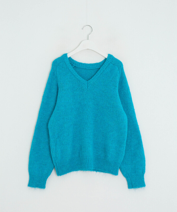 Vネックメランジニット