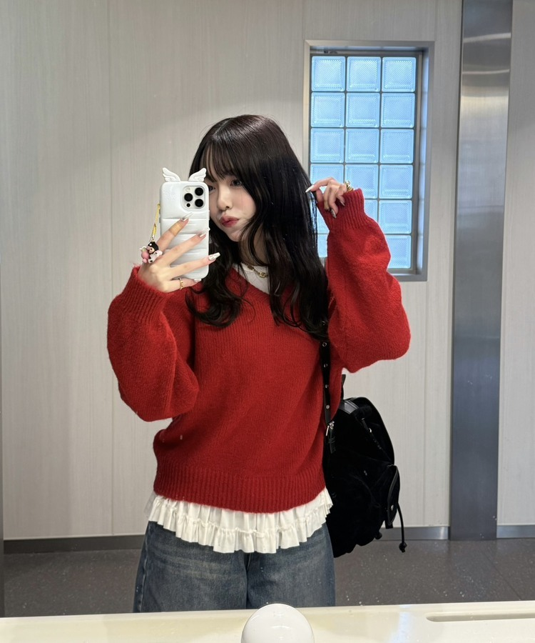 크루 파스텔 V넥 니트 레드