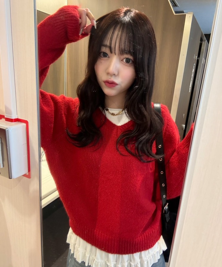 크루 파스텔 V넥 니트 레드