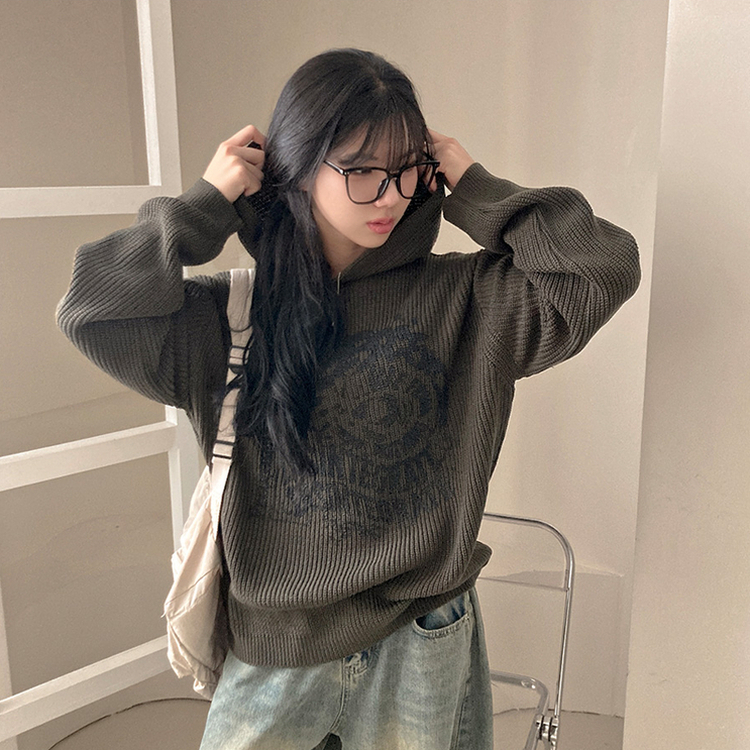 [아방소매] 위픈 빈티지 하찌 레터링 루즈핏 후드 니트 카키