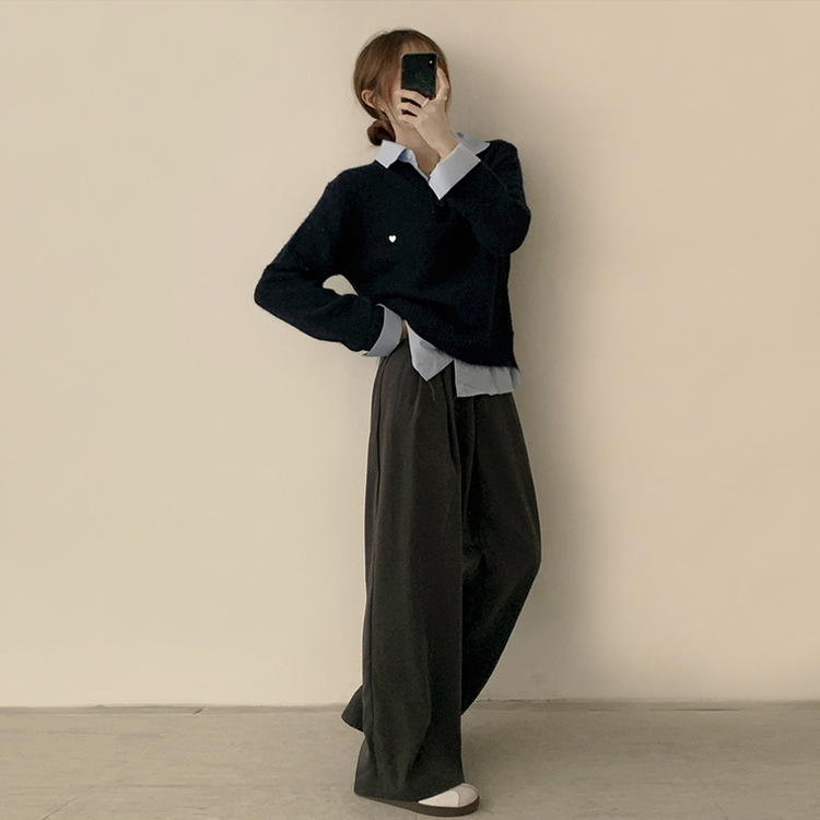 여리여리한 무드의 와펜 가을 카라 긴팔 루즈핏 셔츠 레이어드 니트 네이비