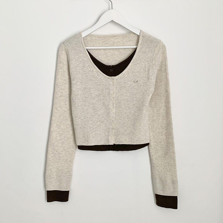 ペンダントワッペンニットカーディガン