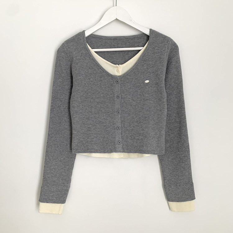 ペンダントワッペンニットカーディガン