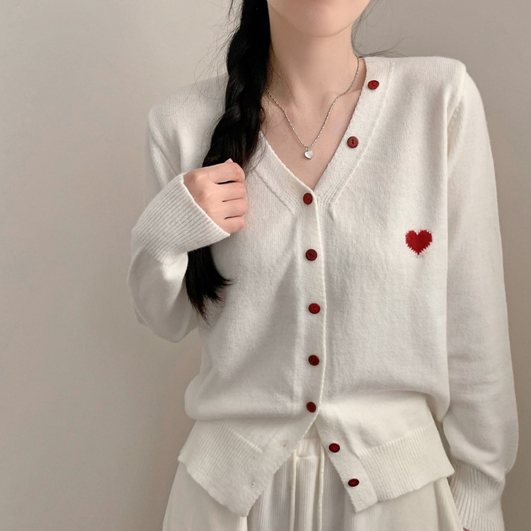 레드 하트 포인트 긴팔 브이넥 니트 가디건 아이보리