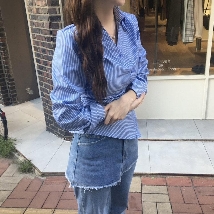 シャーリングブラウスシャツ BLUE