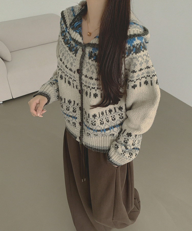 보들 노르딕 보온성 좋은 후드 가디건