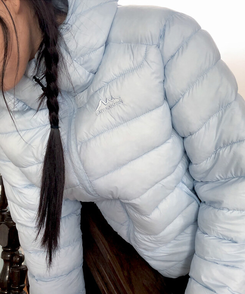 フードナイロン軽量ダウンジャンパー SKY BLUE