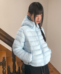 フードナイロン軽量ダウンジャンパー SKY BLUE