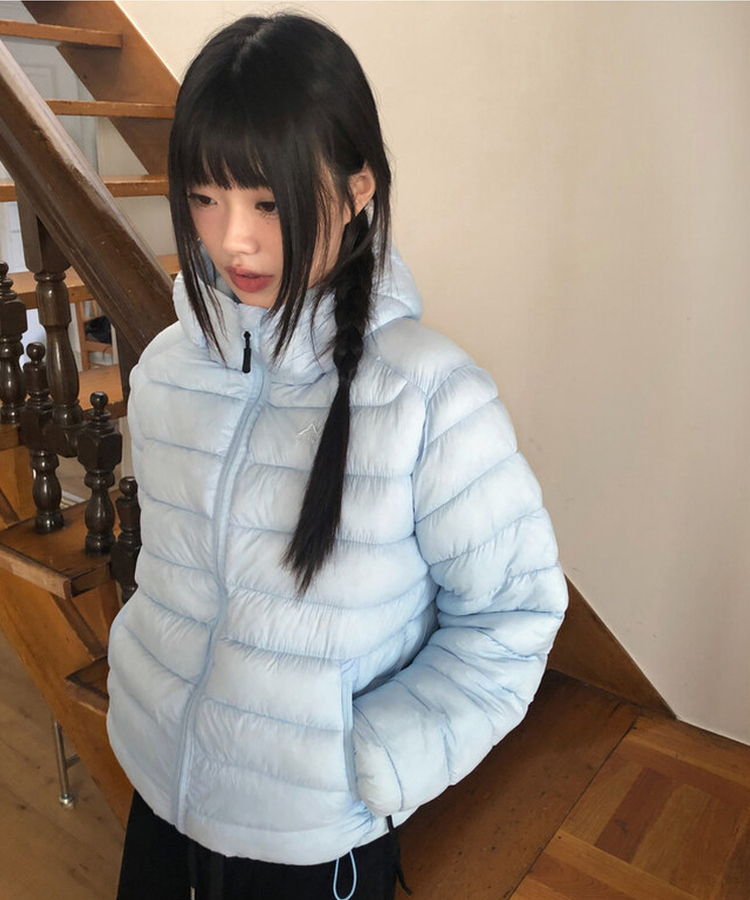 フードナイロン軽量ダウンジャンパー SKY BLUE