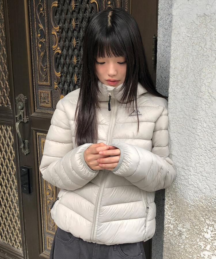 フードナイロン軽量ダウンジャンパー GRAY