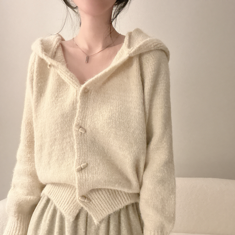 떡볶이 후드 보카시 니트 기디건 아이베이지