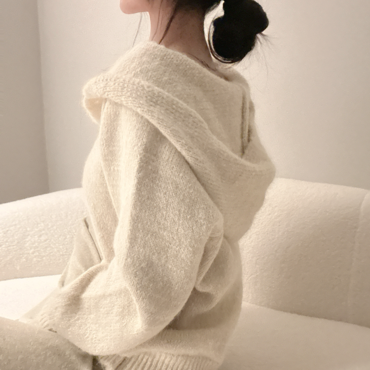 떡볶이 후드 보카시 니트 기디건 아이베이지