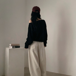 빈티지 넘버 프린팅 원숄더 롱슬리브 레터링 긴팔티셔츠 맨투맨 블랙