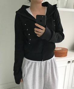 スリムスタッドフードジップアップ BLACK