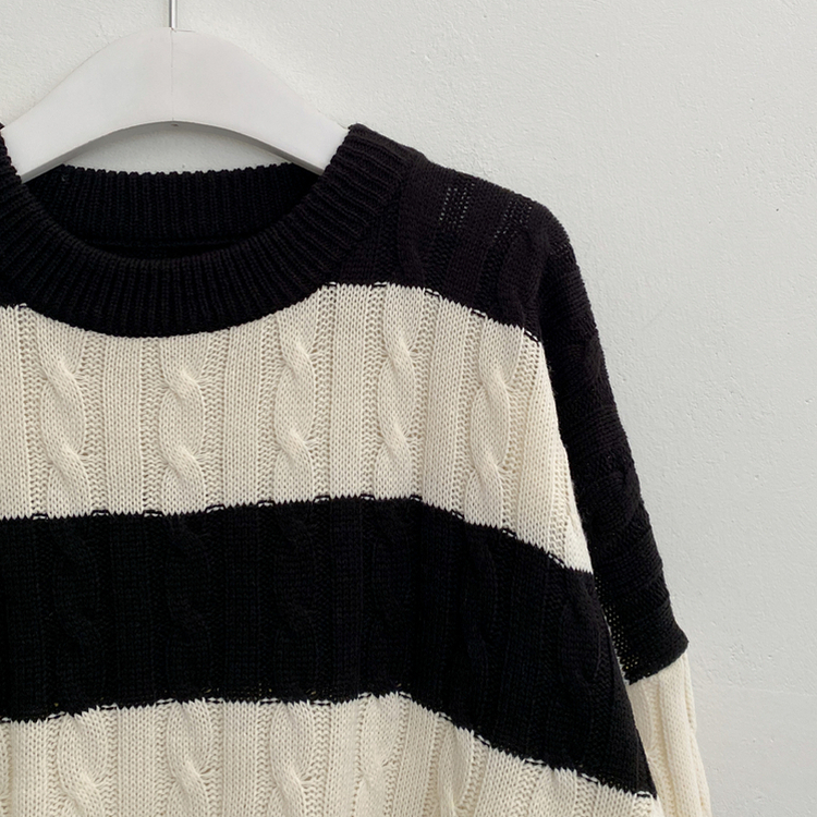 ケーブルビンテージストライプニット