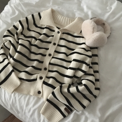 티팟 스트라이프 단가라 루즈핏 여리 카라 니트 가디건