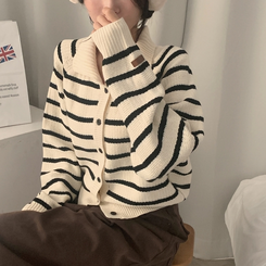 티팟 스트라이프 단가라 루즈핏 여리 카라 니트 가디건 아이보리