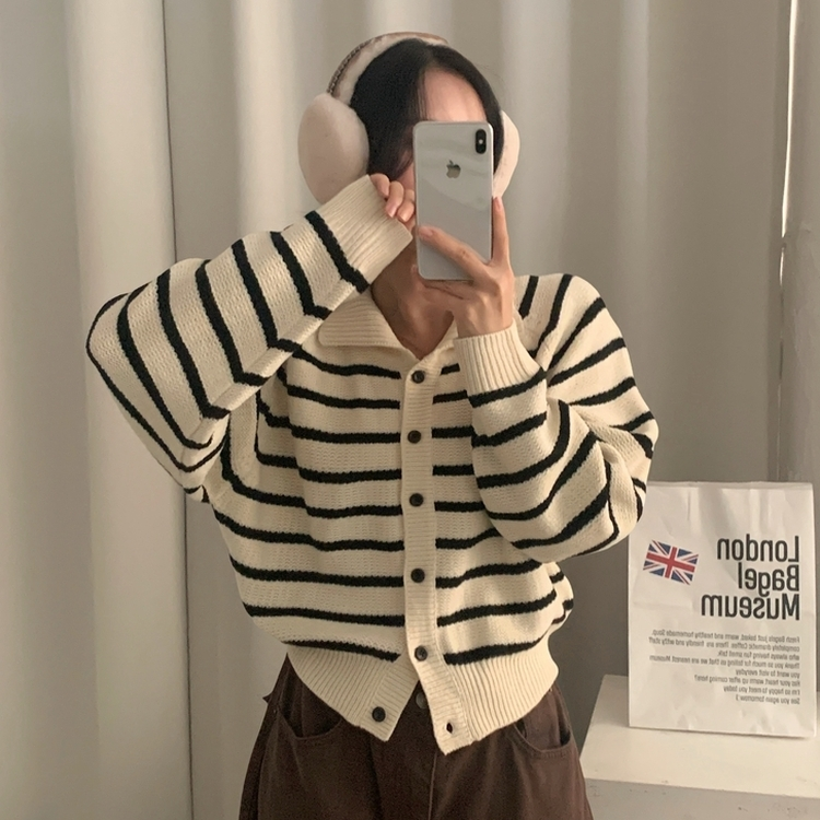 티팟 스트라이프 단가라 루즈핏 여리 카라 니트 가디건 아이보리