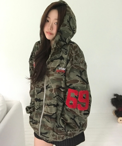 ミリタリーフードジップアップ KHAKI