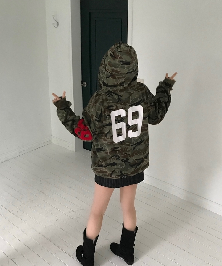 ミリタリーフードジップアップ KHAKI