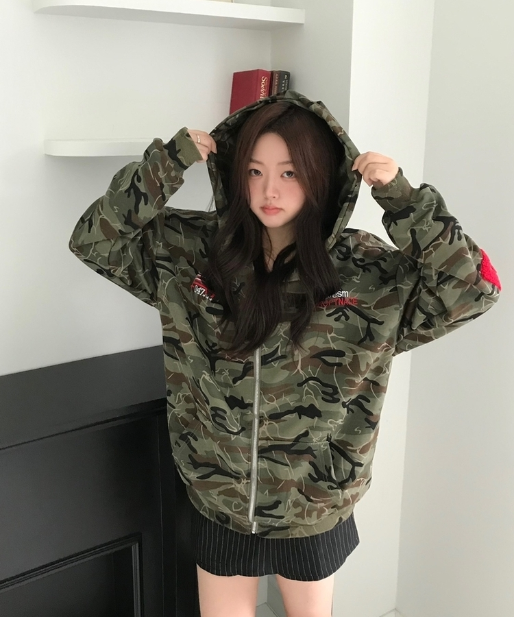 ミリタリーフードジップアップ KHAKI