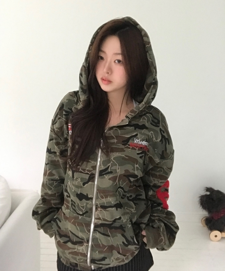 ミリタリーフードジップアップ KHAKI