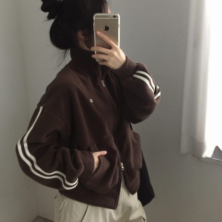 덤블 배색라인 후리스 투웨이 집업점퍼 브라운