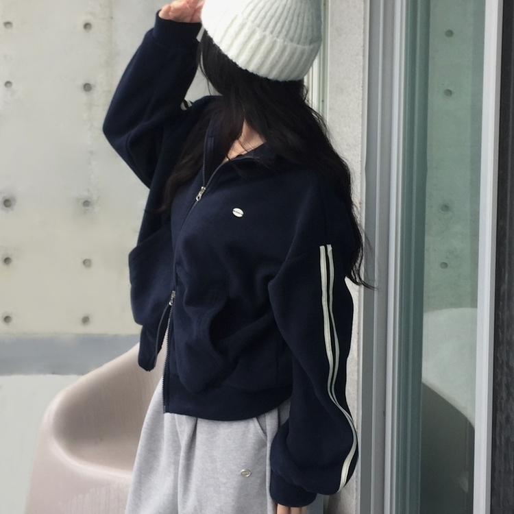 덤블 배색라인 후리스 투웨이 집업점퍼 네이비