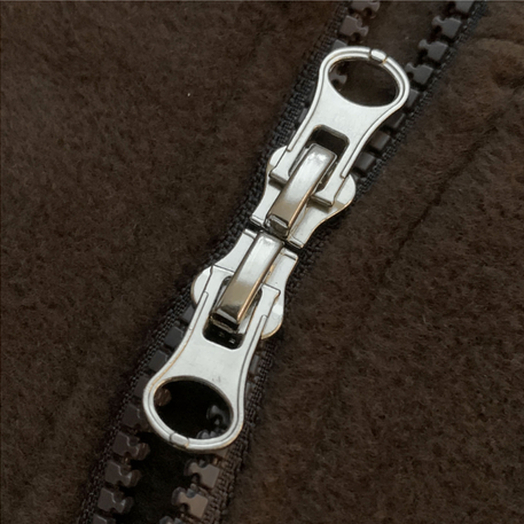 덤블 배색라인 후리스 투웨이 집업점퍼