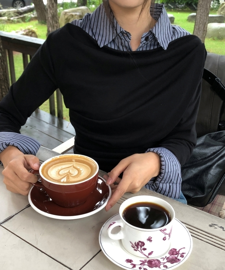 ストライプスリムクロップシャツ｜シャツ｜韓国ファッション通販