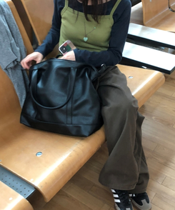 ビッグショルダーバッグ BLACK