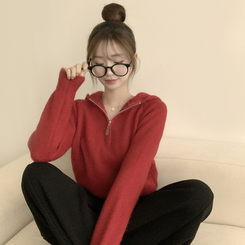 꾸안꾸 무드의 반집업 가을 긴팔 후드 반집업 세미 크롭 니트 레드