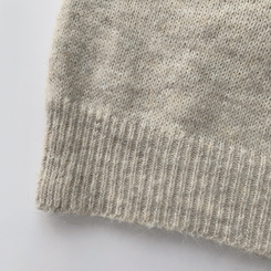 꾸안꾸 무드의 반집업 가을 긴팔 후드 반집업 세미 크롭 니트