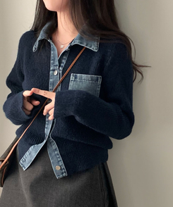 니트가디건에 데님이 붙어있는데님 배색 카라 니트 가디건 네이비