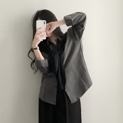 셔츠에 니트숄은 덤으로코디뚝딱 스트라이프 셔츠 니트숄 세트 차콜