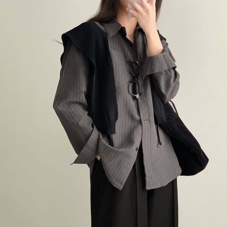 셔츠에 니트숄은 덤으로코디뚝딱 스트라이프 셔츠 니트숄 세트 차콜