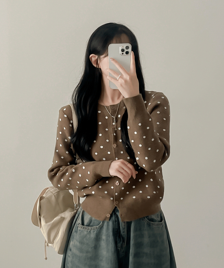 솝라운드 도트 니트 가디건 밤색