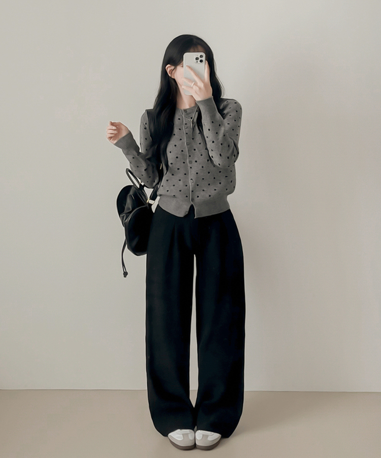 솝라운드 도트 니트 가디건 회색