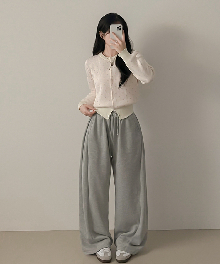 솝라운드 도트 니트 가디건 크림